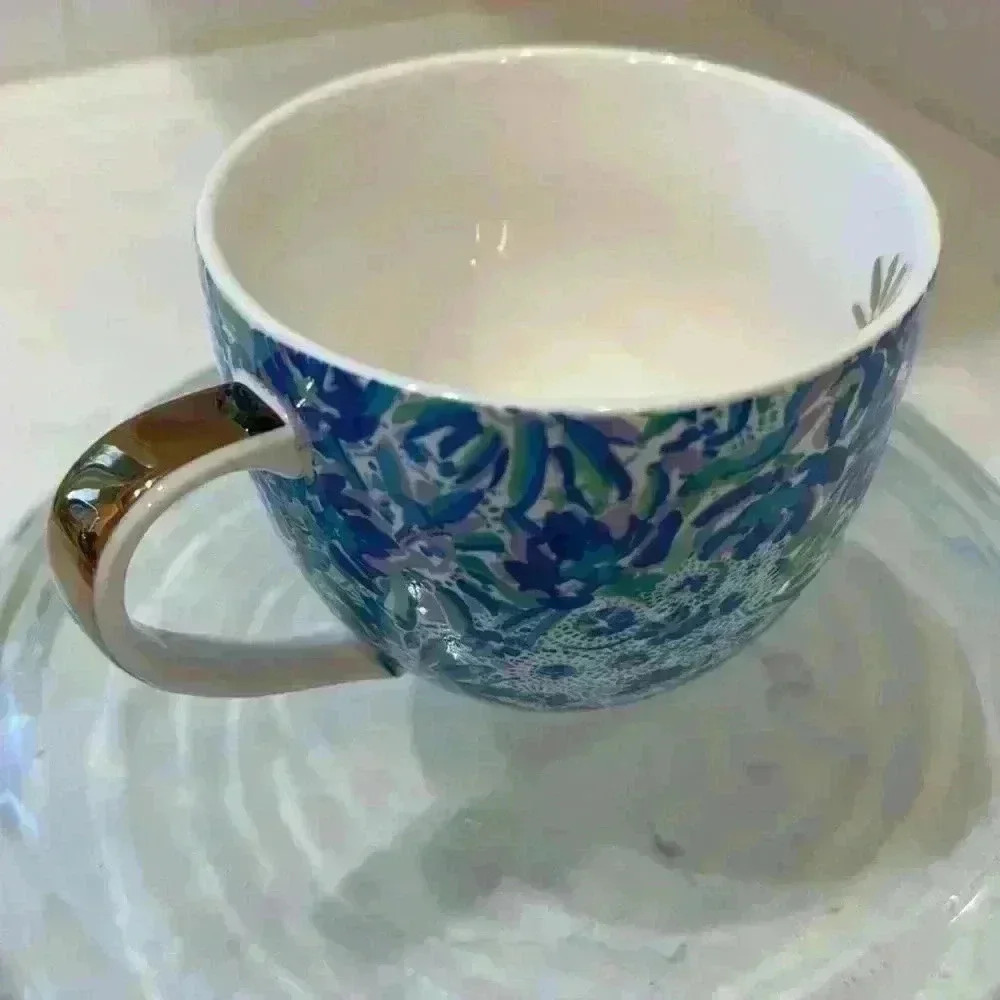 COPY - Lilly Pulitzer Mug Blue Floral Ceramic Gold Handle Coffee Cup Tea Cappuc… - Picture 4 of 10
